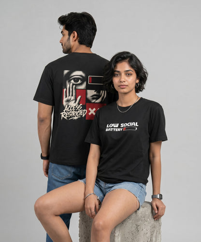 LOW SOCIAL BATTERY | UNISEX CLASSIC T-SHIRT