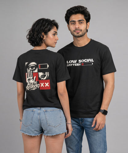 LOW SOCIAL BATTERY | UNISEX CLASSIC T-SHIRT