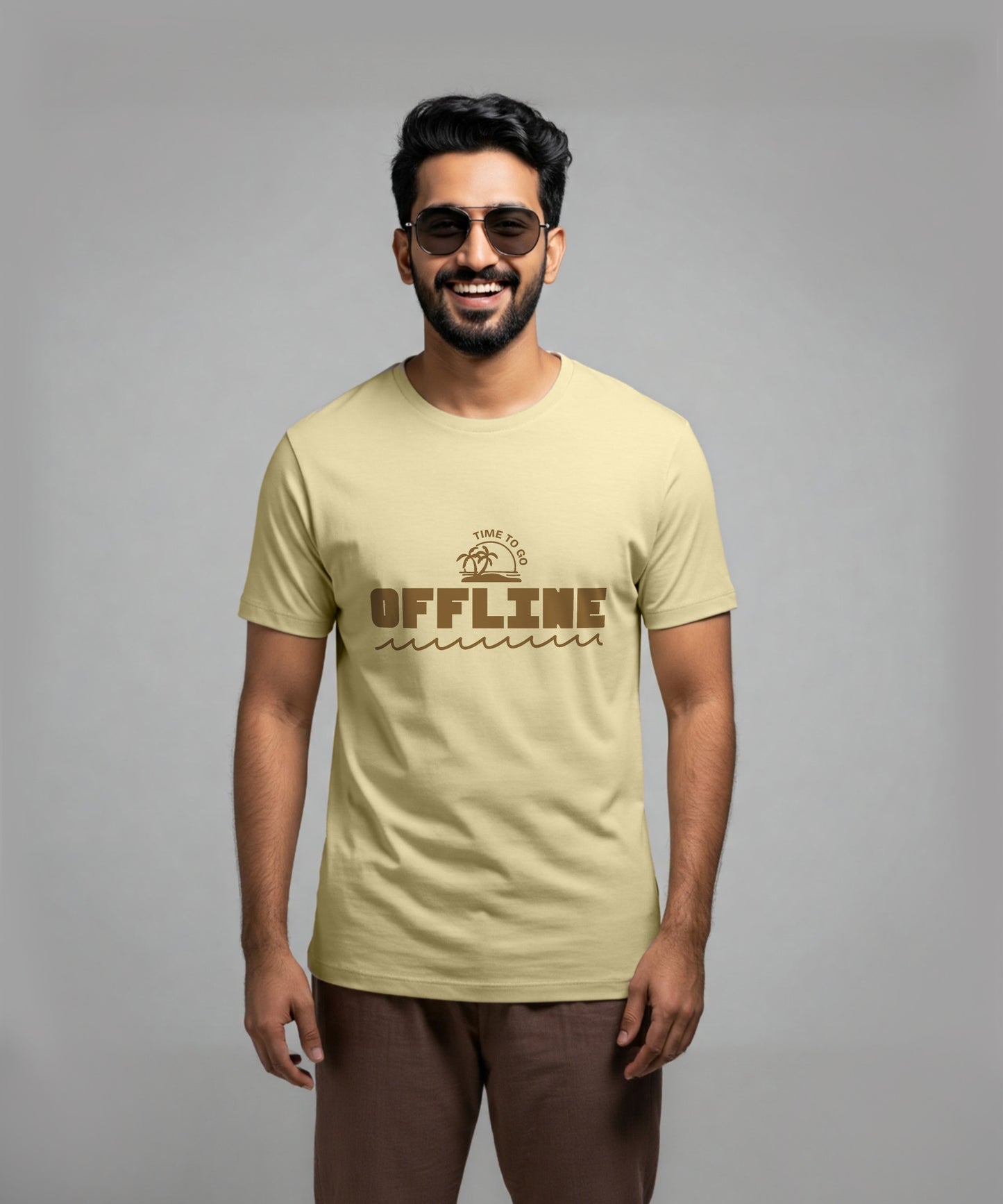 GO OFFLINE | UNISEX CLASSIC T-SHIRT